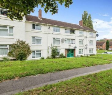 3 Bed Flat, Wellow Close, SO18 - Photo 2