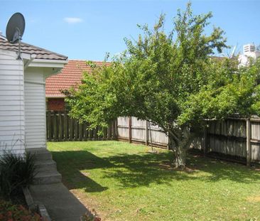 3 Bedroom on Wellington Street - Photo 4