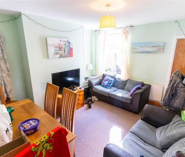 4 bedroom house to rent - Photo 2