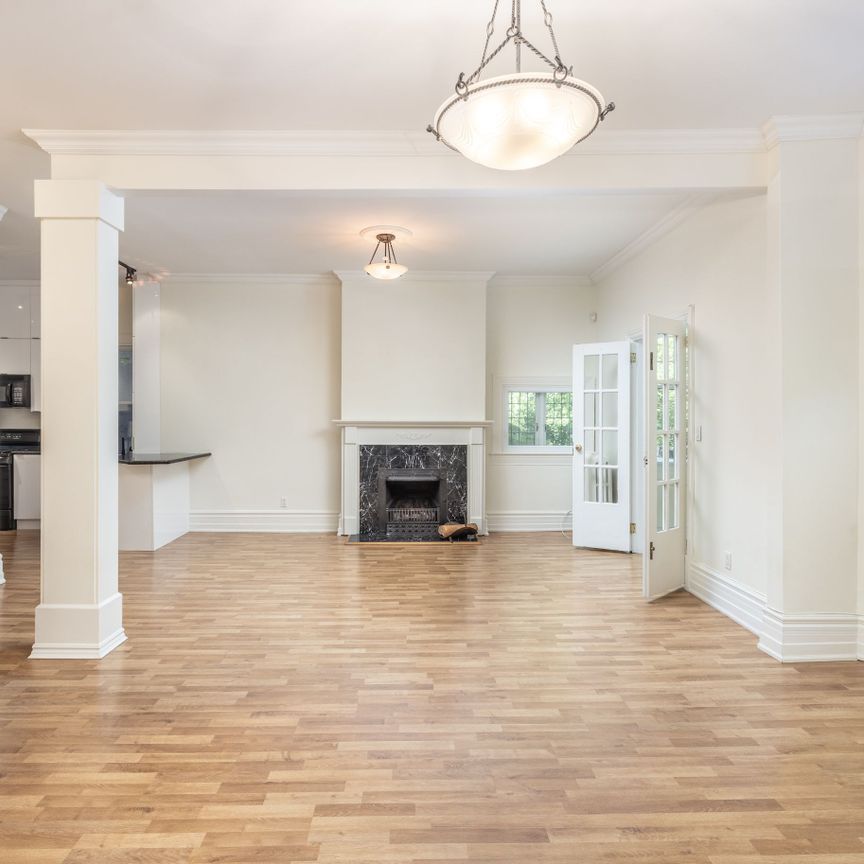 For Lease - 43 Elm Avenue Unit# 1, Toronto, Ontario - Photo 1