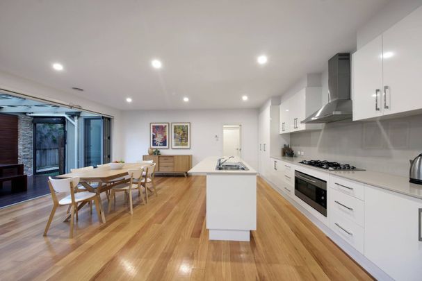 2/1 Wonga Court, Bentleigh East - Photo 1