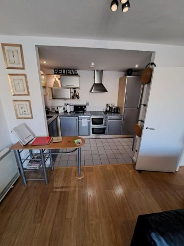 2 Bed Flat, Thomas Street, M4 - Photo 2