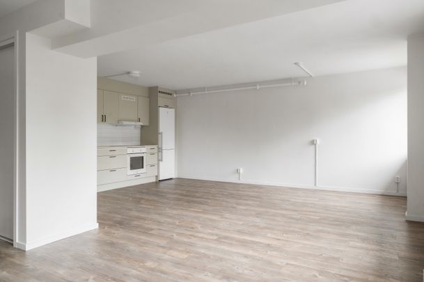 Svinnegarnsvägen 2A - Foto 1