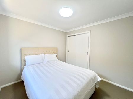 Stunning Family Home! - Photo 4