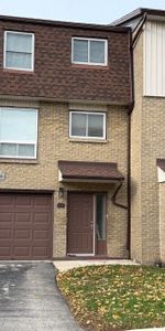 For Lease - 1115 Paramount Drive Unit# 68, Hamilton, Ontario - Photo 4