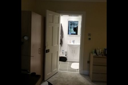 2 Bed Flat, Stockbridge, EH3 - Photo 3