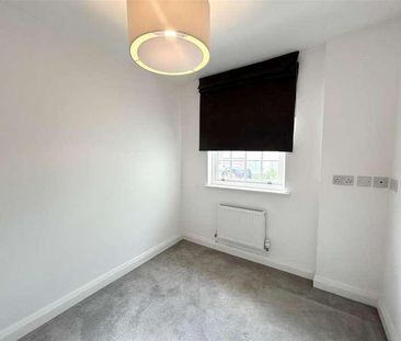 St Davids Court, High Street, Laleston, Bridgend, Bridgend County B... - Photo 3