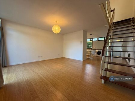 3 bedroom terraced house to rent - Photo 2
