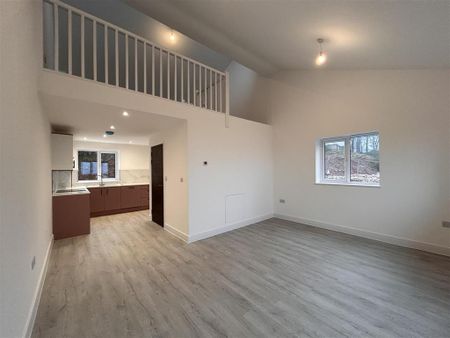 3 bedroom semi-detached house to rent - Photo 3