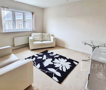 2 bedroom apartment to rent Park Cottage Drive, Fareham, Hampshire,... - Photo 2