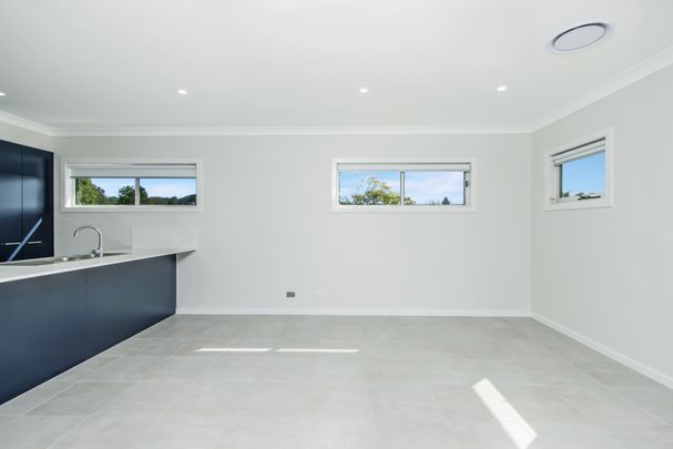 FOUR BEDROOM TOWNHOUSE - Photo 1