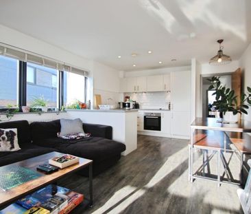 2 bedroom apartment to rent - Photo 4