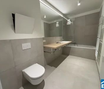 Moderne 2-Zimmerwohnung an der U3! - Photo 2