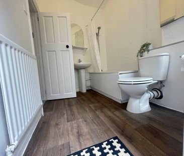 1 Bed Flat, South Norwood Hill, SE25 - Photo 6