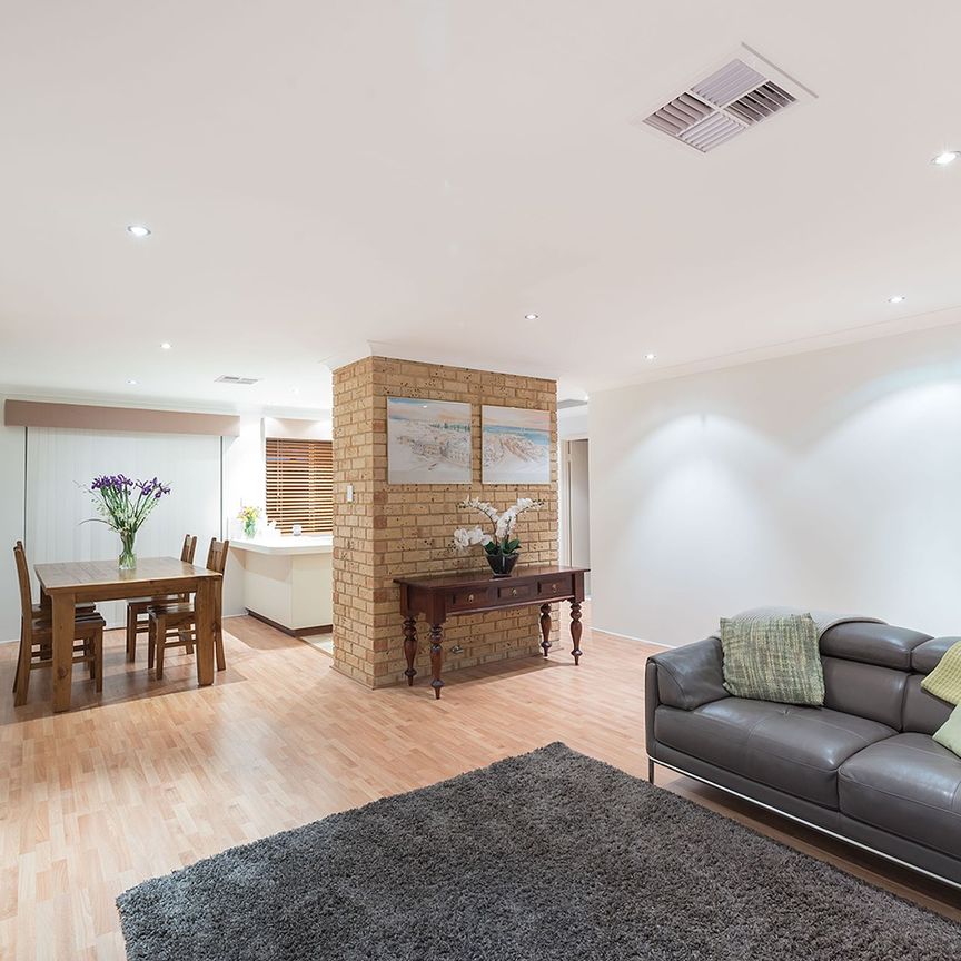 13/38 Rome Road, Myaree. - Photo 1