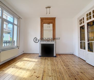 Location Appartement 4 pièces 75m² LA MADELEINE 59110 - Photo 3
