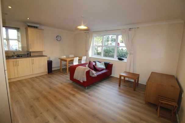 2 bedroom apartment to rent - Photo 1