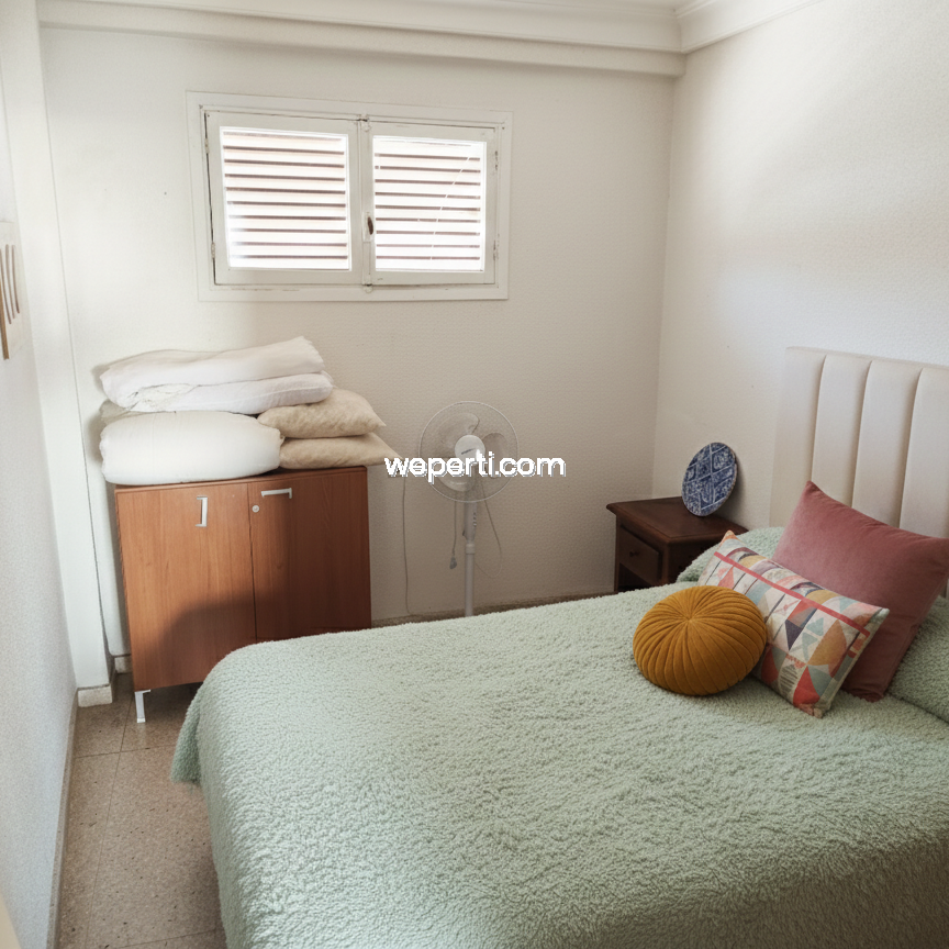 Apartment in Torrevieja, playa del cura, for rent - Photo 1