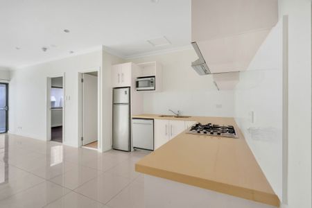 Quiet Modern Unit in the Heart of the City! - Photo 4