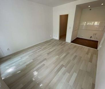 gem&uuml;tliche 1-Zimmer Wohnung mit Balkon! - Foto 1