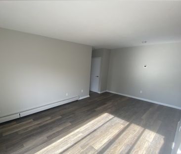 86 Wellington Street, Barrie - Photo 5