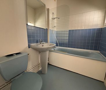Location Appartement 2 pièces 45m² ROUEN 76000 - Photo 4