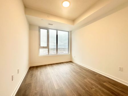 For Lease - 4878 Powers Common Unit# D1311, Burlington, Ontario - Photo 2