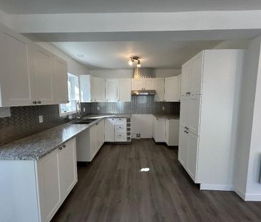 Grand 4 1/2 à louer Vieux Terrebonne - Photo 4