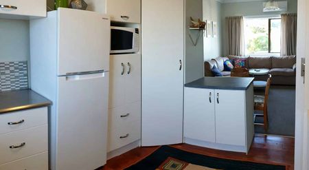 Fabulous Flat- $590 Unfurnished $610 With - Photo 2