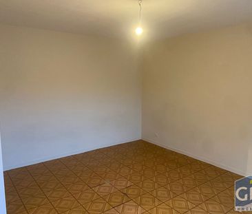 Location Appartement 1 pièce 33m² - Photo 3