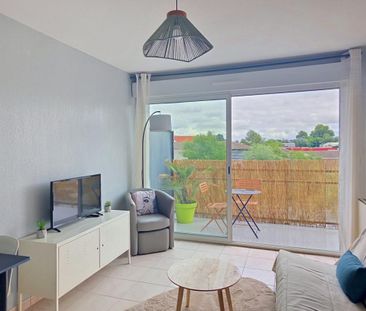 Location Appartement 3 pièces Meublé 52m² LIBOURNE 33500 - Photo 2