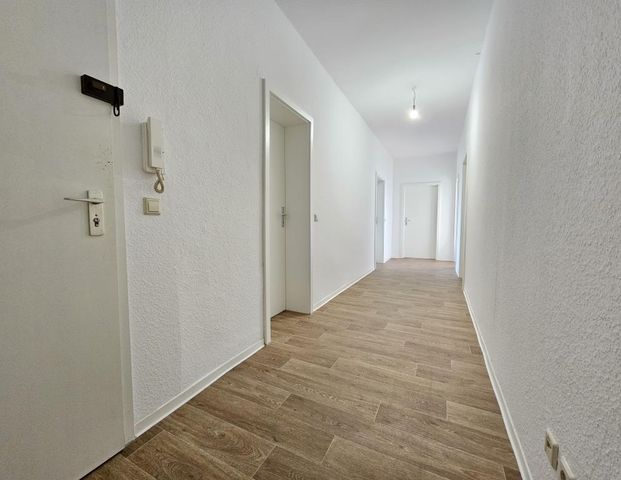 Save now for Christmas and receive a EUR 500 move-in bonus - Foto 1