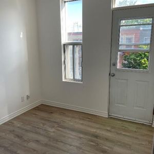 Grand 5 1/2 sur le plateau Mont Royal - Photo 2