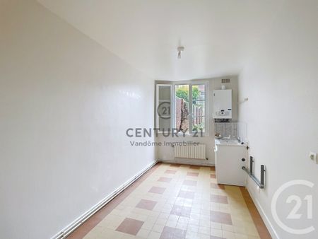 Location Appartement 2 pièces 50m² CREPY EN VALOIS 60800 - Photo 3