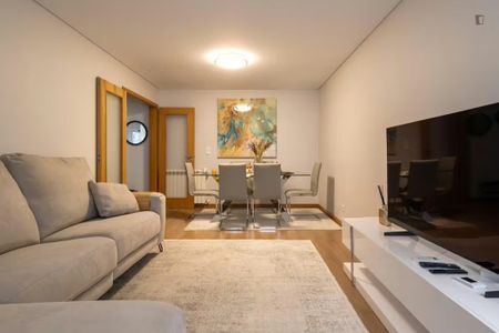 Rua Nossa Senhora Amparo, Lisbon, Lisbon 1500-851 - Photo 5