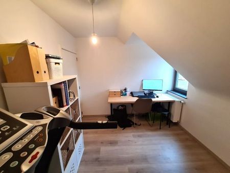 Energiezuinig duplex appartement met terras, 2 slaapkamers. - Foto 4