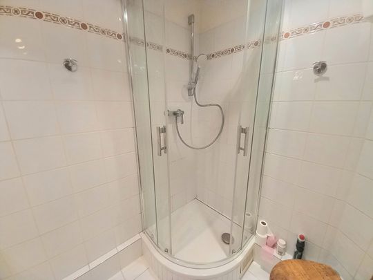 AIX CENTRE RUE MIGNET APPARTEMENT T1 MEUBLE, - Photo 1