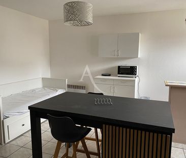 Location Appartement 1 pièce 31m² - Photo 1