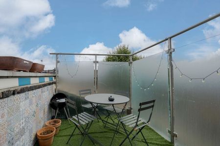 Bloemfontein Road, W12 7BH, London - Photo 3