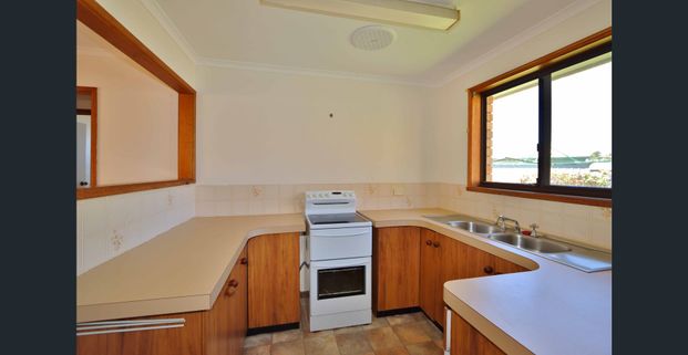 Unit 1/12 Barclay Street, Eden - Photo 1