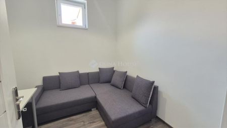 Kiadó újszerű állapotú lakás - Kecskemét - Fotó 3