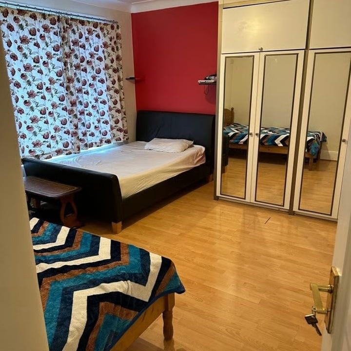 Room in a Shared House, Gartmore Road, IG3 - Photo 1