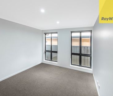 Simply Stunning and One Of a Kind - Photo 2