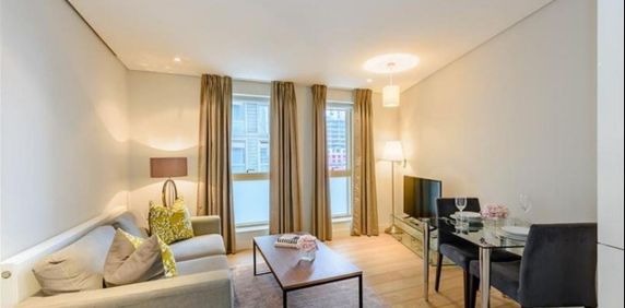 Merchant Square East, Paddington and Bayswater, London, W2 - Photo 2