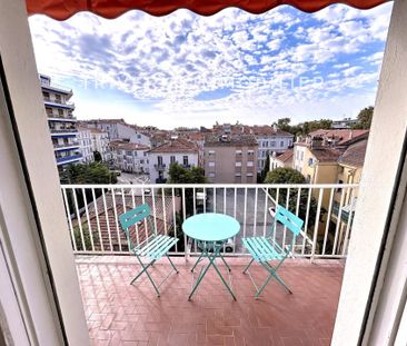 Location Appartement 1 pièce 27m² CANNES 06400 - Photo 3