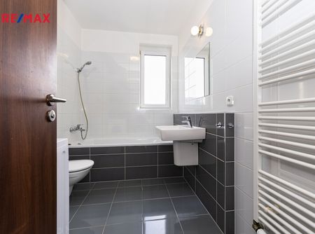 Pronájem bytu 1+kk v osobním vlastnictví 32 m², Praha 5 - Stodůlky - Fotografie 5