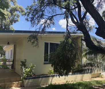 4 Bedrooms in West Tamworth - Photo 6