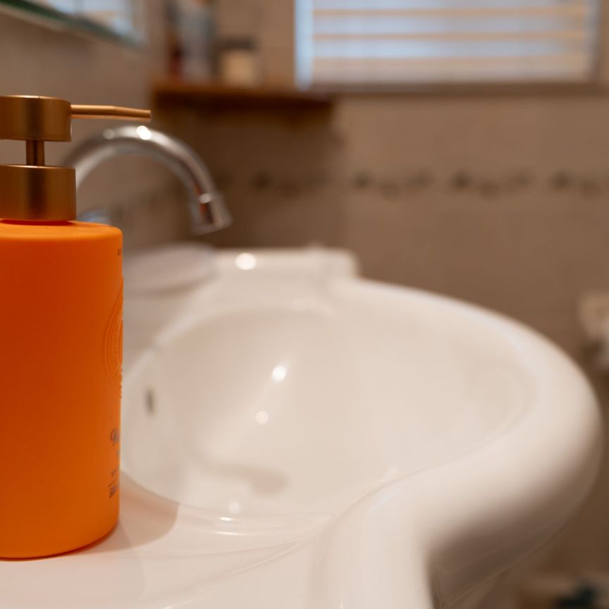 For Lease - 9 Sylla Avenue Unit# Upper, Toronto, Ontario - Photo 1