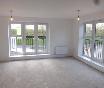 Broadhurst Place, Basildon - Photo 1