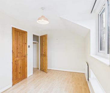 1 bedroom house to rent - Photo 2